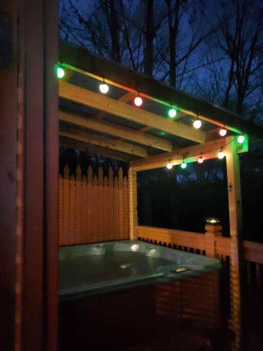 Lazy Bear Cabin Sevierville Ngoại thất bức ảnh